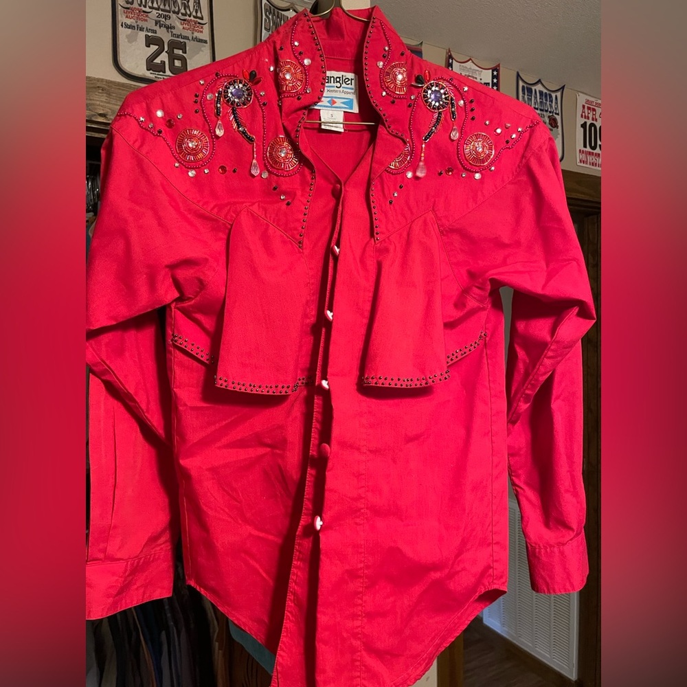 Size small wrangler vintage button down